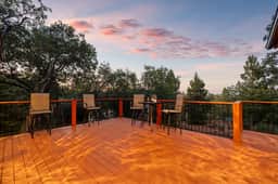 Modern Big Bear Cabin • Epic Views • Game Loft • Privacy • Slopes Nearby