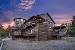 Incredible Big Bear Estate, pool table, spa, views! AC!!