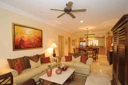 Villa La Estancia #1305