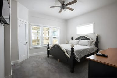 Bedroom 12