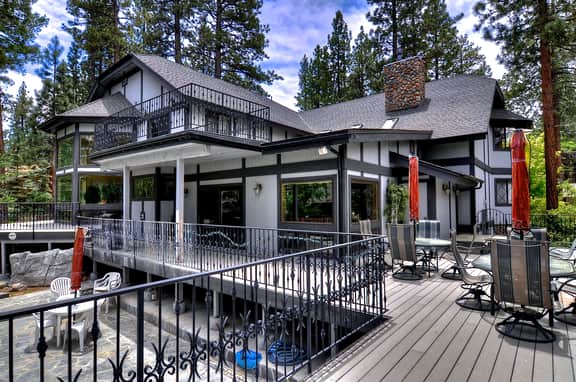 Estate by the Lake! outdoor Pool! 7000 square feet!