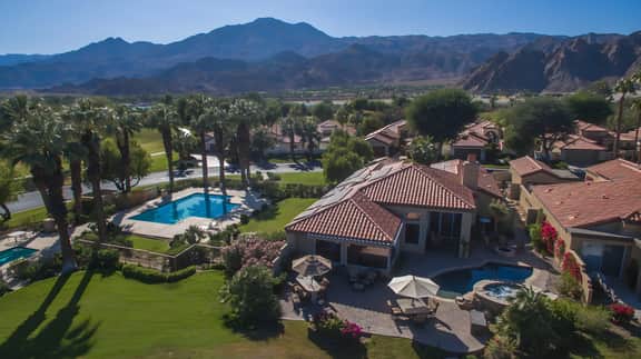 Nicklaus Private Perfection. New Pool/Spa w heat/Chillers! 3 bedrooms #110150
