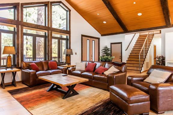 Incredible New Lodge walking distance to Snow Summit!  Spa!